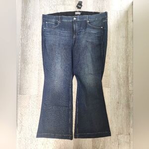 TORRID NEW W TAGS BOMBSHELL FLARE SZ 3P TALL⭐️BEST DENIM EVER